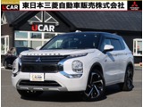 アウトランダーPHEV 2.4 P 4WD電動サンルーフ　マイパイロットクルーズ