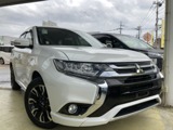 アウトランダーPHEV2.0 G ナビパッケージ 4WD