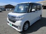 タント660 カスタム X SA 4WD