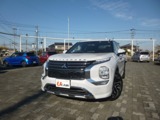 アウトランダーPHEV 2.4 P 4WD