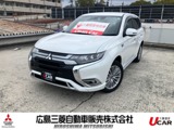 アウトランダーPHEV2.4 G プレミアムパッケージ 4WDナビ　フルセグ　全方位モニター　ETC