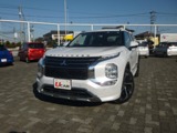 アウトランダーPHEV 2.4 G 4WD