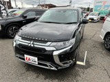 アウトランダーPHEV2.4 G プレミアムパッケージ 4WD