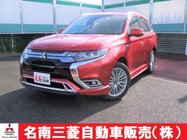 アウトランダーPHEV 2.4 G 4WD スタイリングPKG フローティングナビ