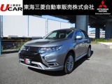 アウトランダーPHEV2.4 G プラスパッケージ 4WD