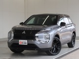 アウトランダーPHEV 2.4 ブラック エディション 4WDスマホ連携ナビ　フルセグTV　全方位カメラ