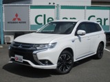 アウトランダーPHEV2.0 G セーフティパッケージ 4WDナビ付き