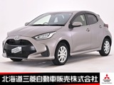 ヤリス1.5 ハイブリッド Z E-Four 4WDディスプレイオーディオ バックカメラ アダ