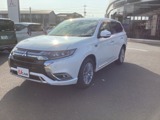 アウトランダーPHEV2.4 G 4WD