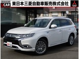 アウトランダーPHEV2.4 G 4WDサイバーナビ　ETC　全方位カメラ　禁煙