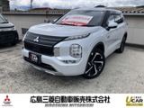 アウトランダーPHEV 2.4 P 4WDナビ　フルセグ　全方位モニター