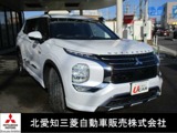 アウトランダーPHEV 2.4 P 4WD元試乗車/全方位カメラ/ETC/スマホ連携ナビ