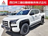 トライトン2.4 GSR ディーゼルターボ 4WDカスタム仕様　ナビ　全周囲カメラ