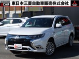アウトランダーPHEV2.4 G 4WDハイブリッド　パイオニアナビ