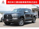 トライトン2.4 GLS ディーゼルターボ 4WDナビ　全周囲カメラ　ハンドルヒーター