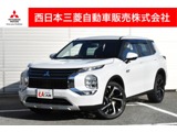 アウトランダーPHEV 2.4 G 4WDAC100V電源　MI-PILOT　全周囲カメラ