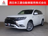 アウトランダーPHEV2.4 G プラスパッケージ 4WDメモリーナビ・フルセグTV・全周囲カメラ