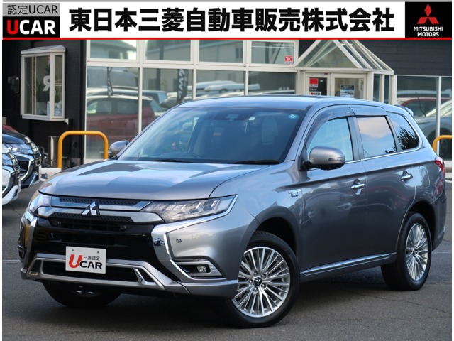 アウトランダーPHEV 2.4 G 4WD 禁煙車/ワンオーナー/ナビ/100V電源/ETC