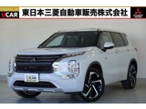 アウトランダーPHEV 2.4 P 4WDサポカーS対象車　純正ナビゲーション付