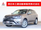 アウトランダーPHEV2.4 G 4WD電気温水式ヒーター・ルーフレール